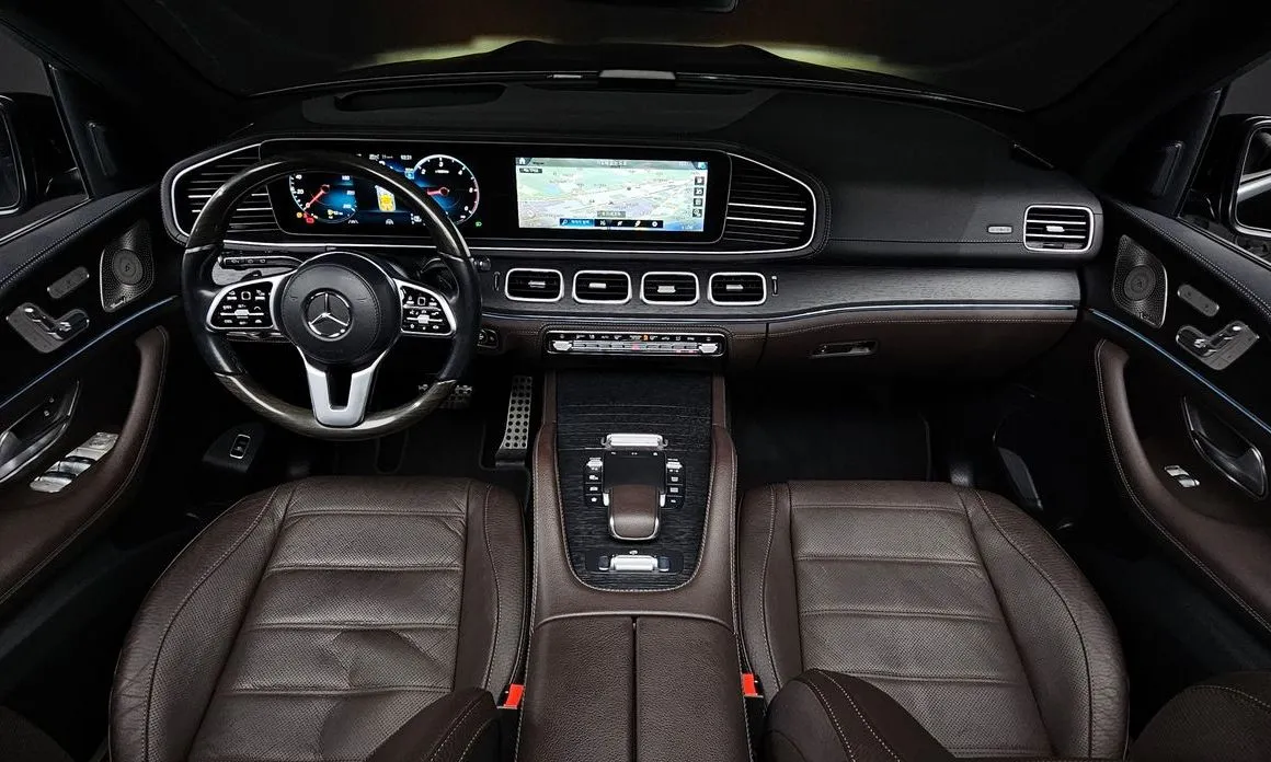 Mercedes-Benz GLS-Class — фото 6