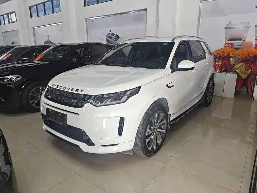 Land Rover Discovery Sport — фото 1