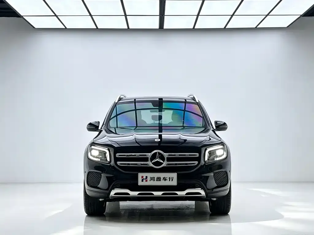 Mercedes-Benz GLB — фото 3