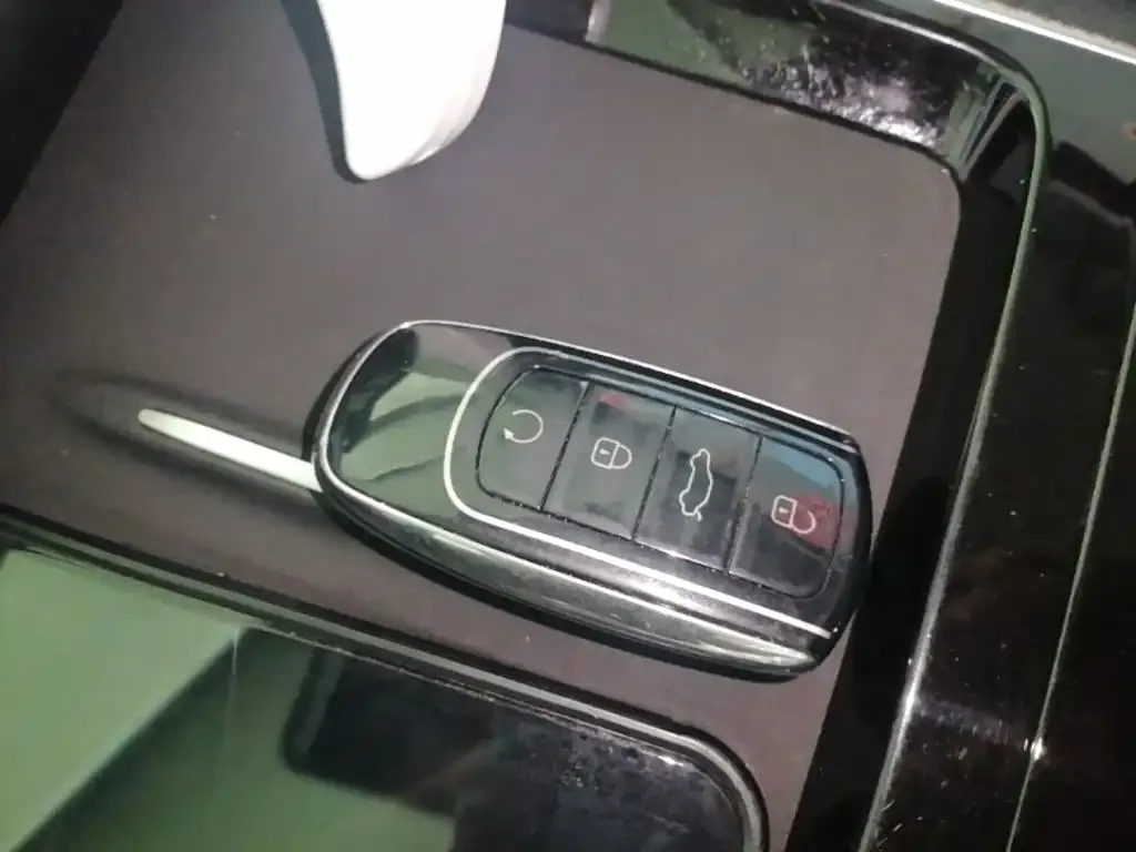 Chery Tiggo 9 — фото 10
