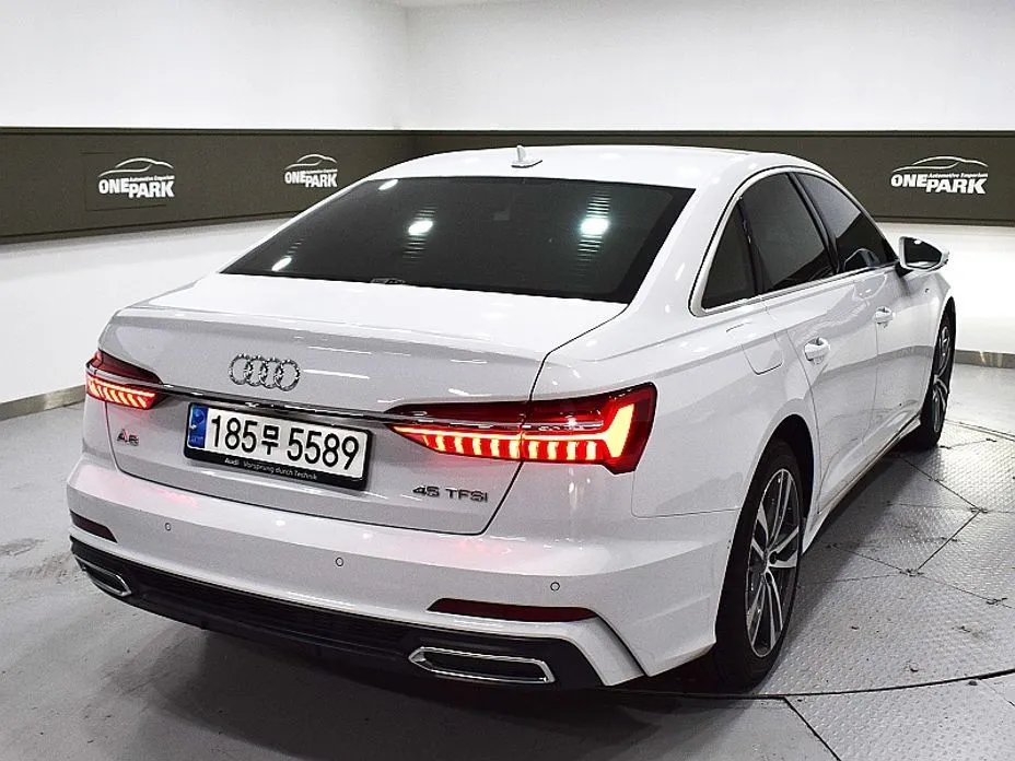 Audi A6 — фото 4