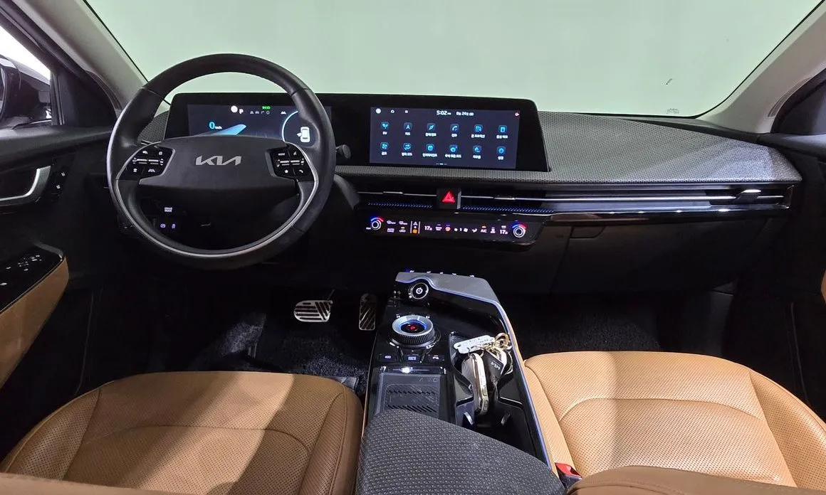 Kia EV6 — фото 8
