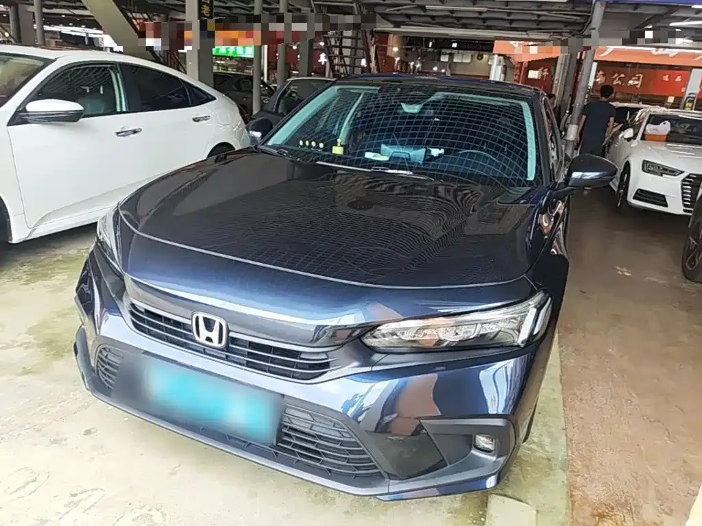 Honda Civic — фото 1