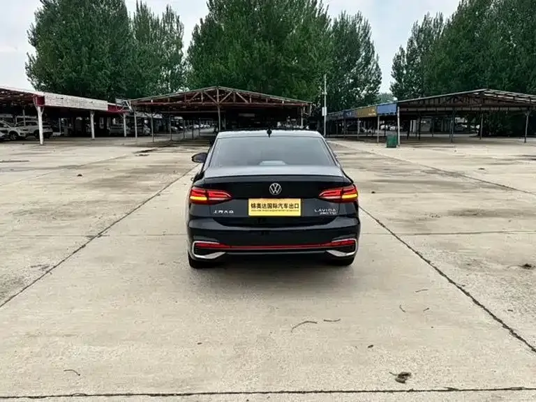 Volkswagen Lavida — фото 10