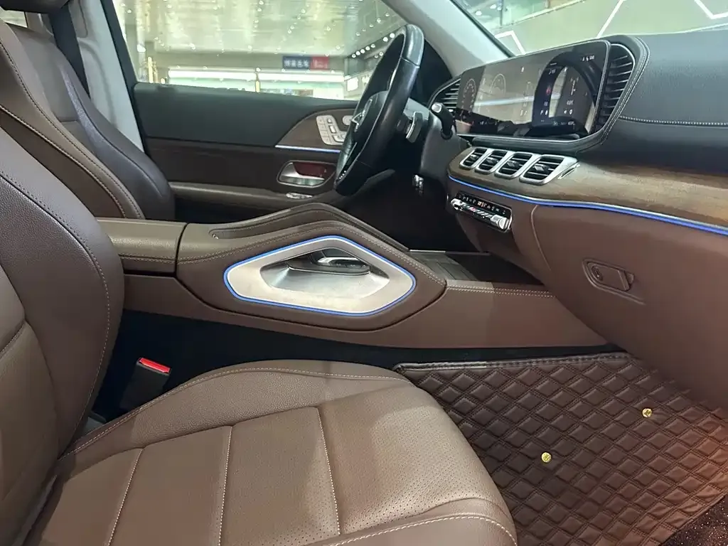 Mercedes-Benz GLE (Import) — фото 10