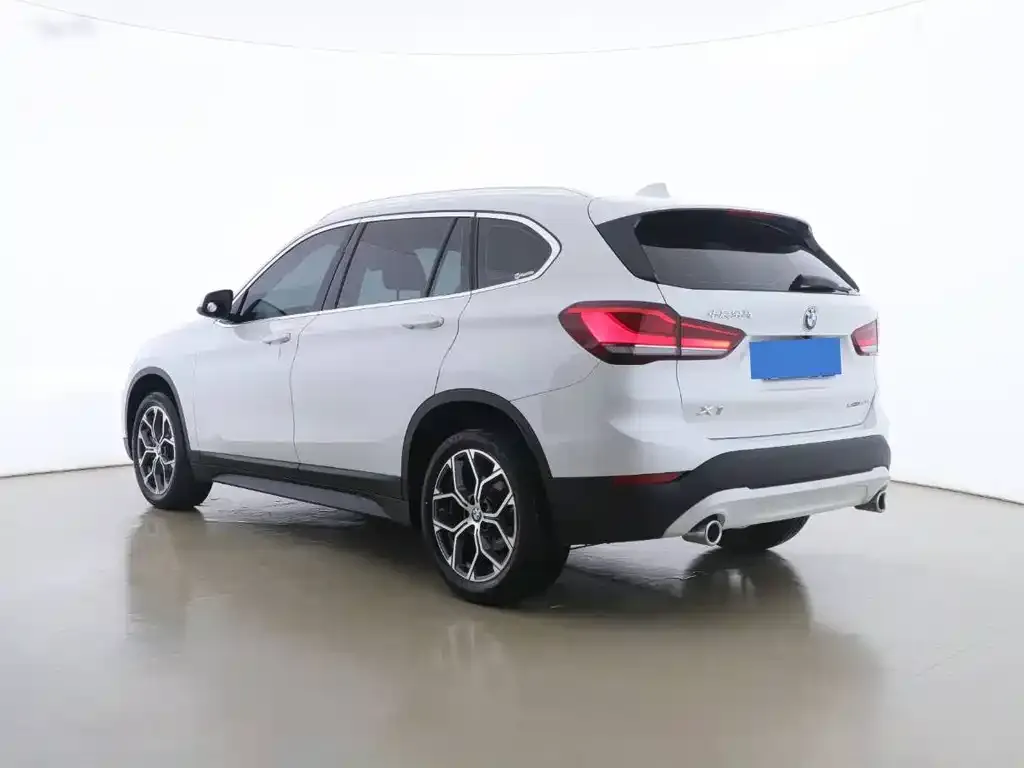 BMW X1 — фото 2
