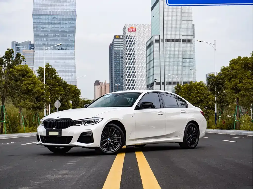 BMW 3 Series — фото 1