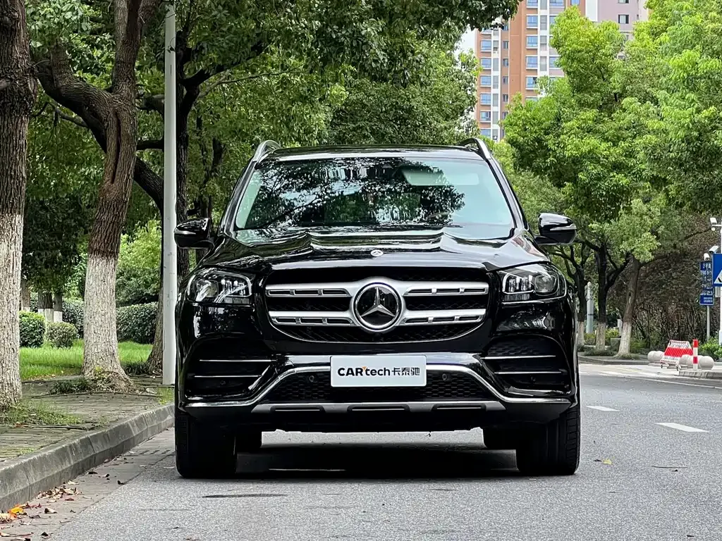 Mercedes-Benz GLS — фото 10
