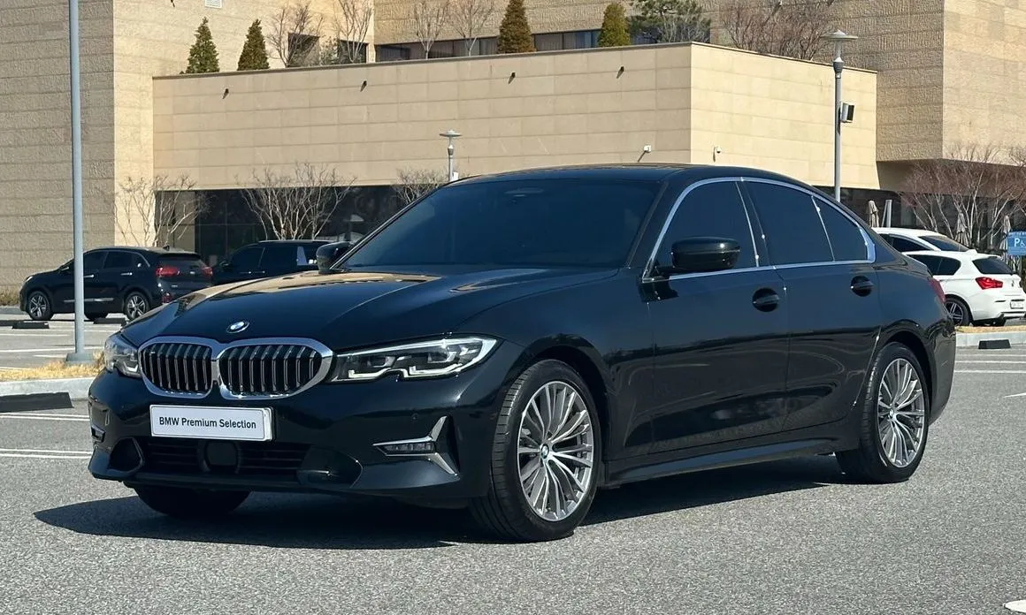BMW 3-Series — фото 1
