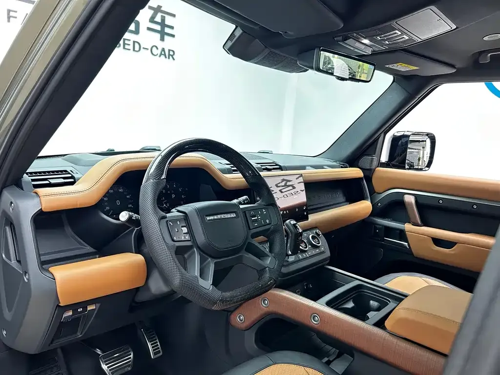 Land Rover Defender — фото 4