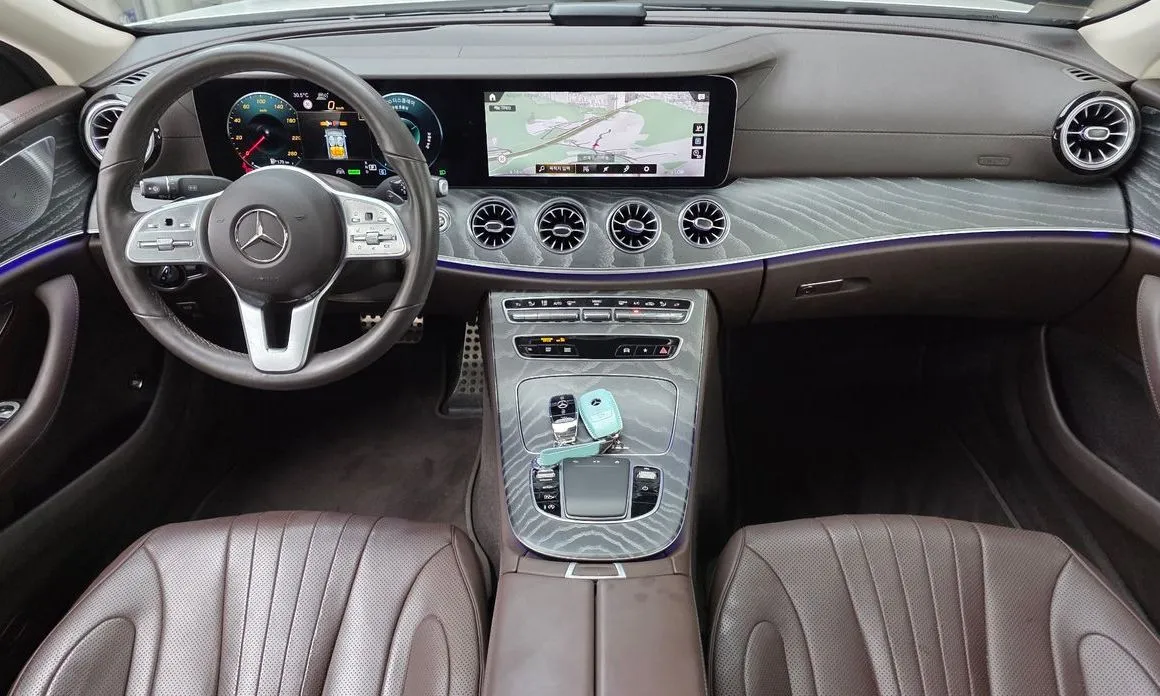 Mercedes-Benz CLS-Class — фото 2