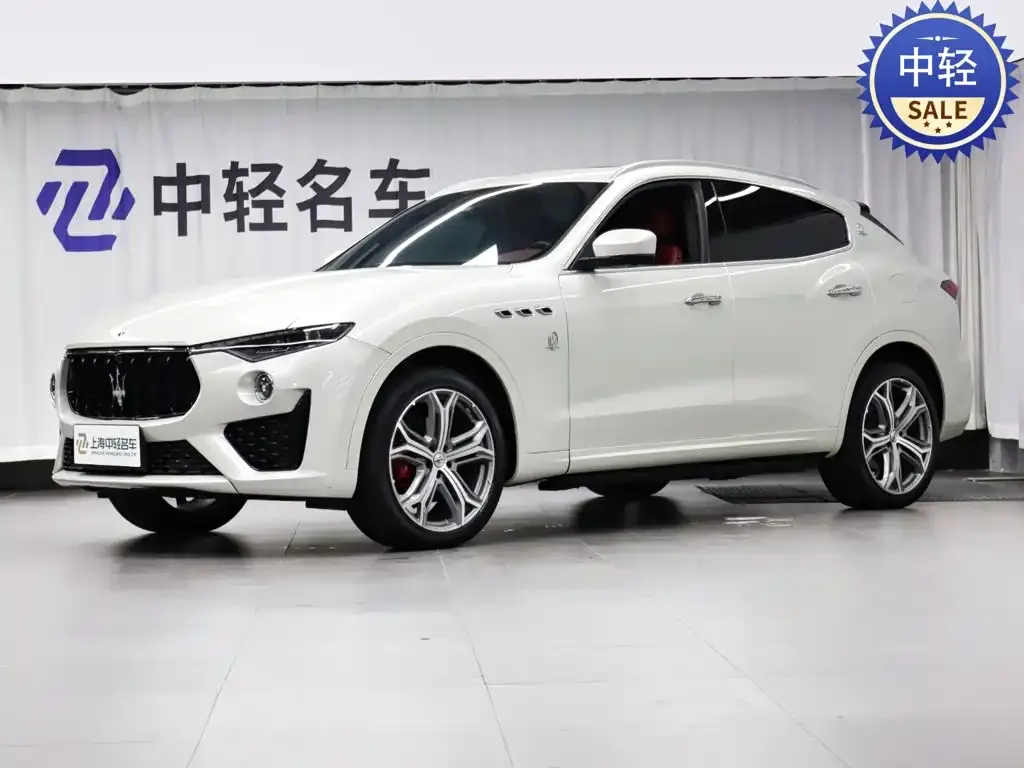 Maserati Levante — фото 1