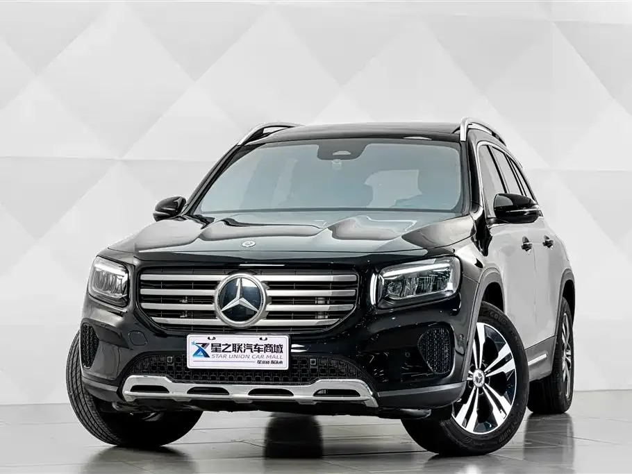 Mercedes-Benz GLB — фото 4