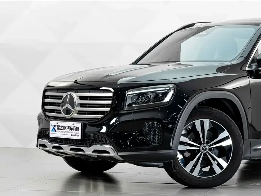 Mercedes-Benz GLB — фото 5
