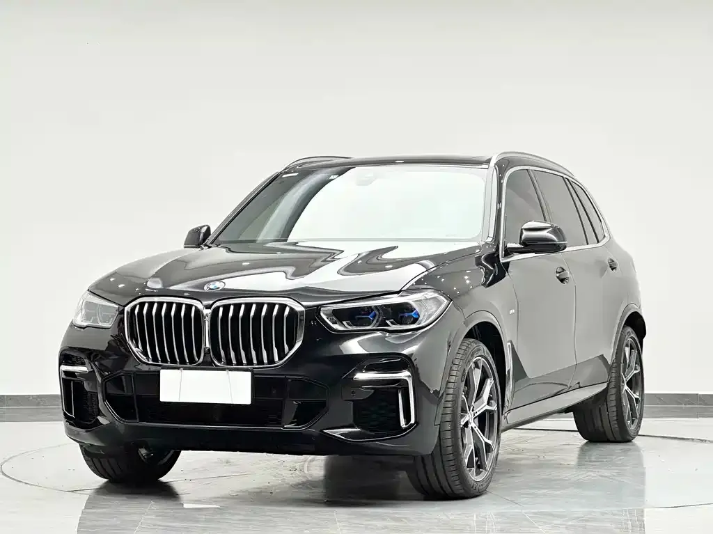 BMW X5 — фото 1