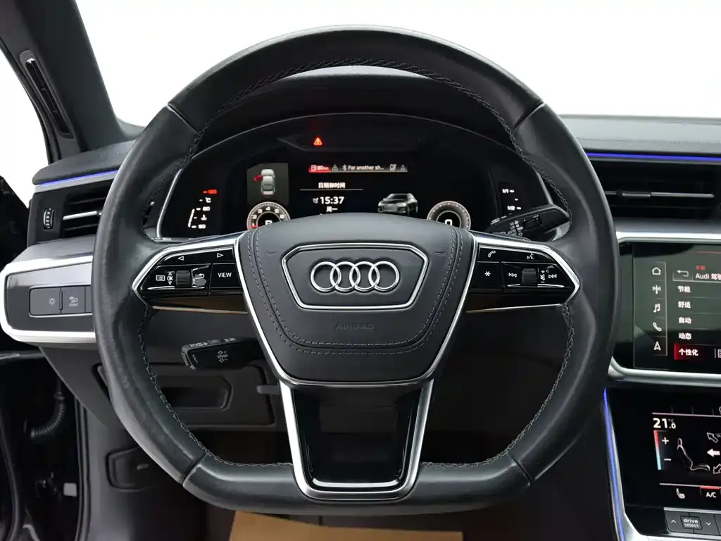 Audi A6L — фото 7
