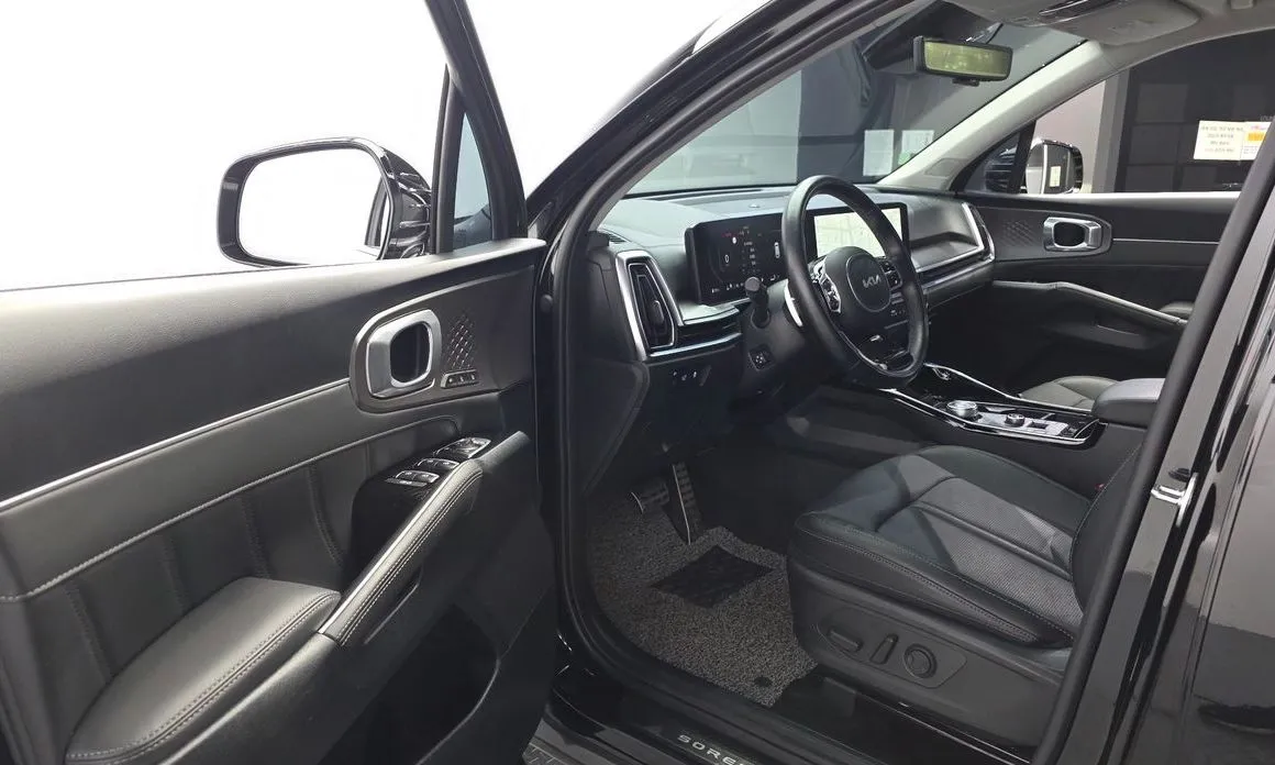 Kia Sorento — фото 9