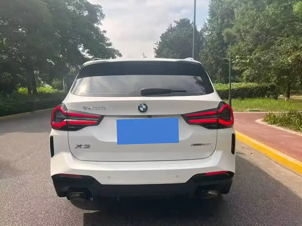 BMW X3 — фото 2