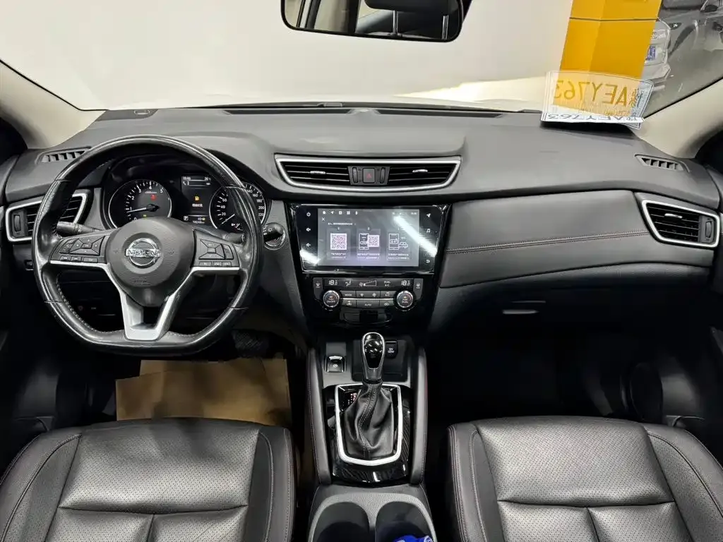 Nissan Qashqai — фото 6