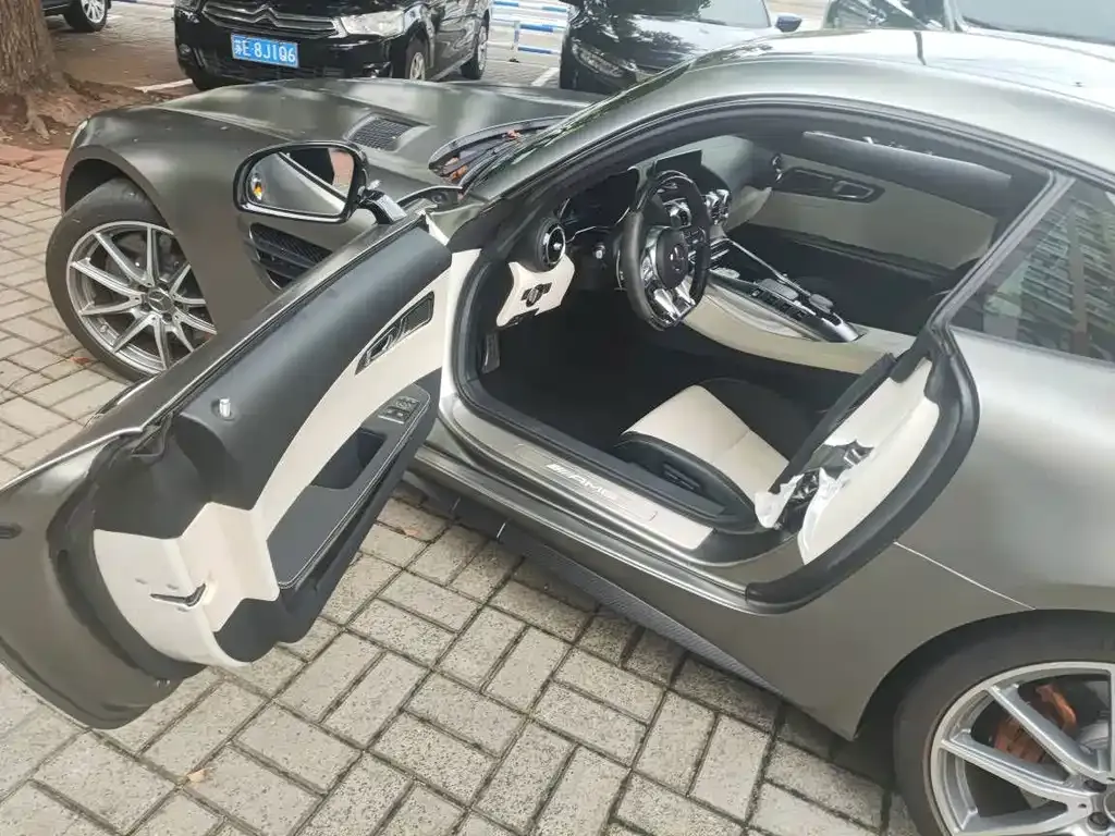 Mercedes-Benz AMG GT — фото 4