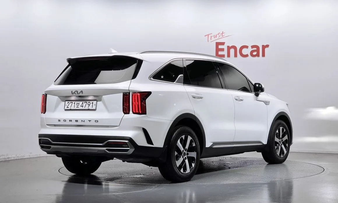 Kia Sorento — фото 3