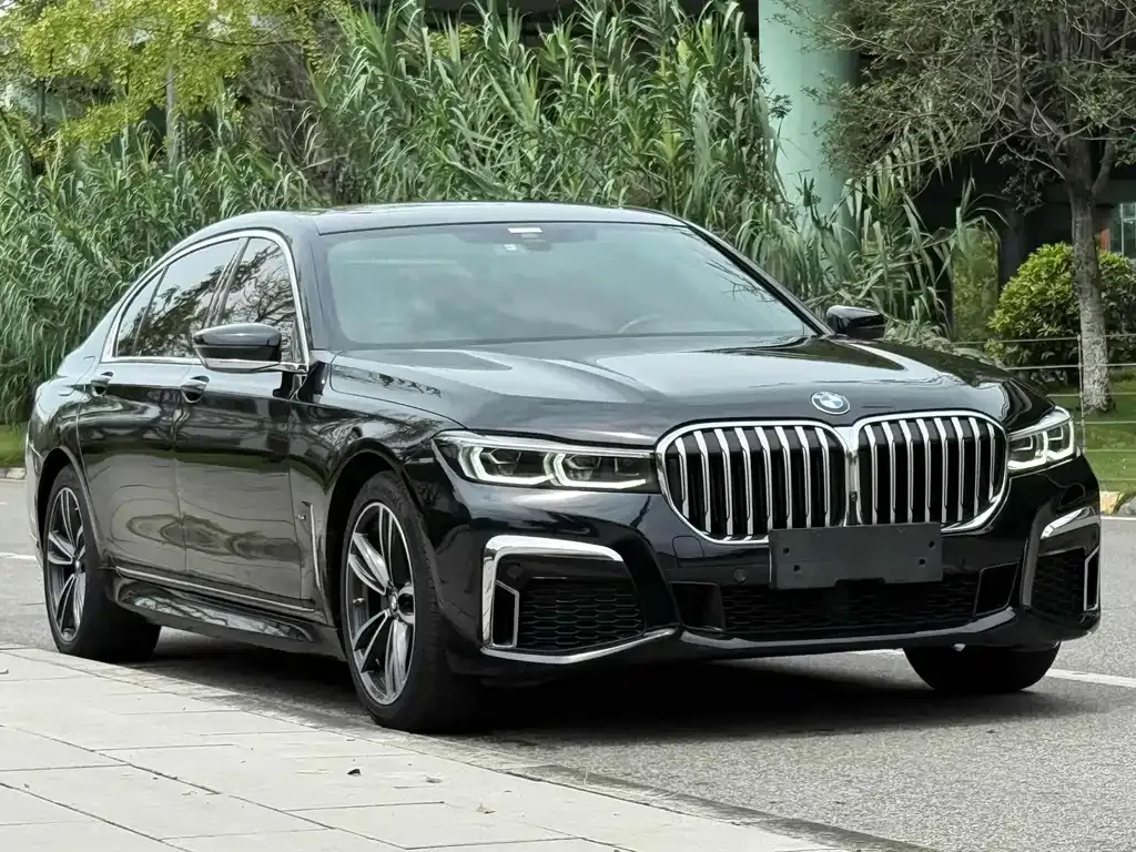 BMW 7 Series — фото 4