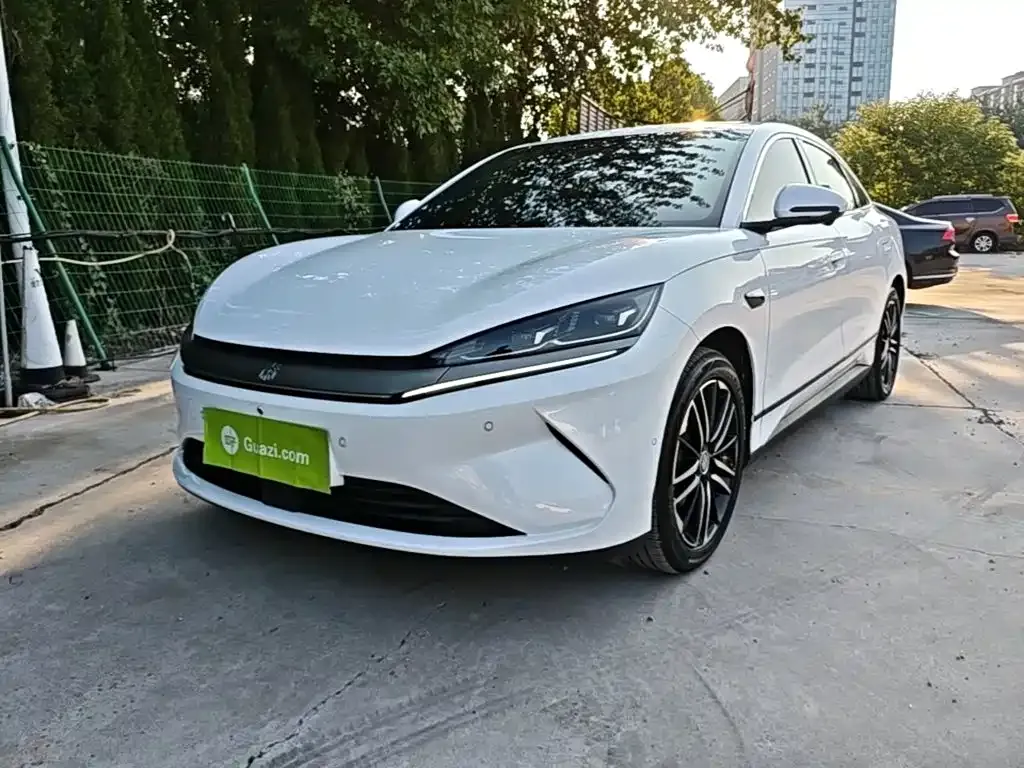 BYD Qin L — фото 1