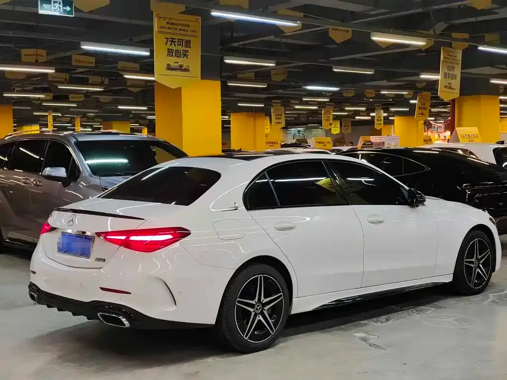 Mercedes-Benz C-Class — фото 4