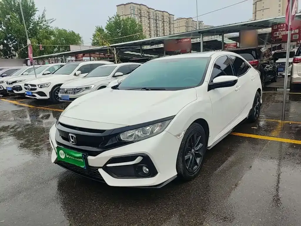 Honda Civic — фото 1