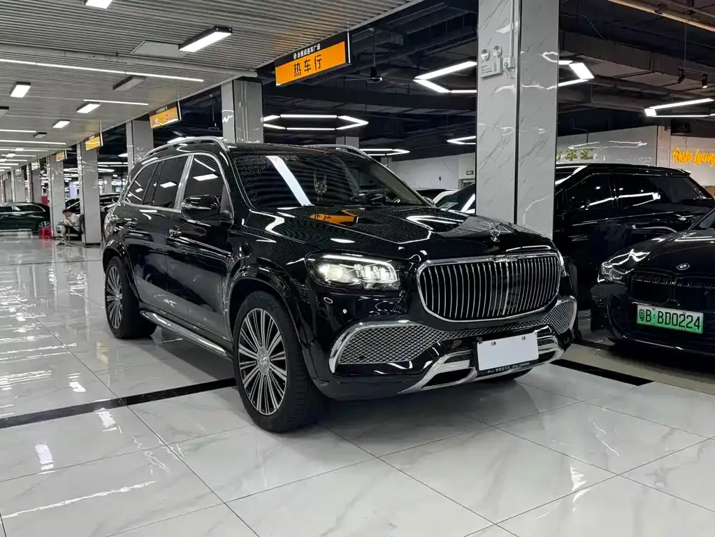 Mercedes-Benz GLS — фото 5