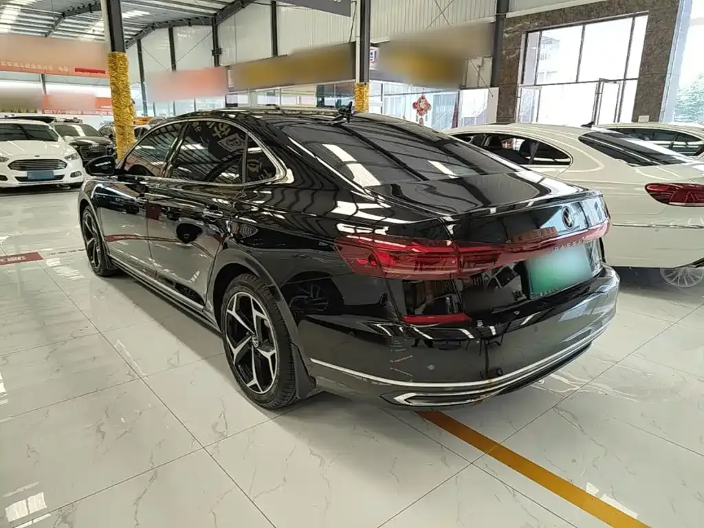 Volkswagen Passat — фото 9