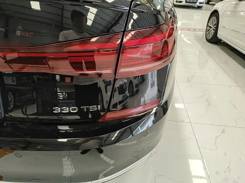 Volkswagen Passat — фото 4