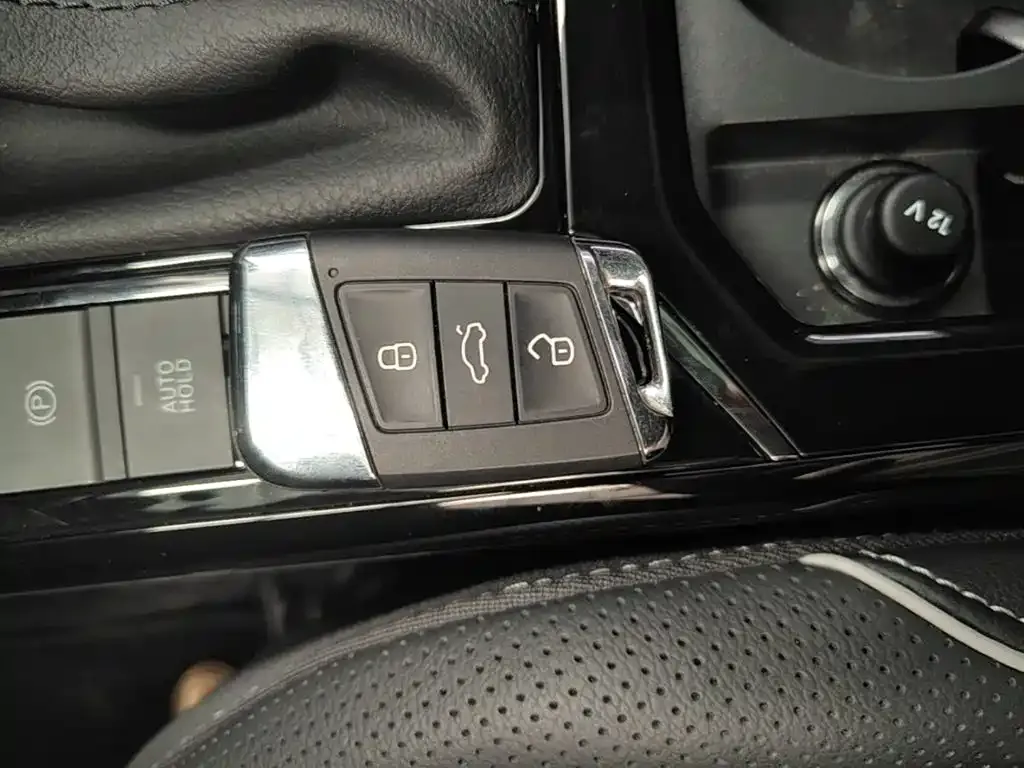 Volkswagen Passat — фото 6