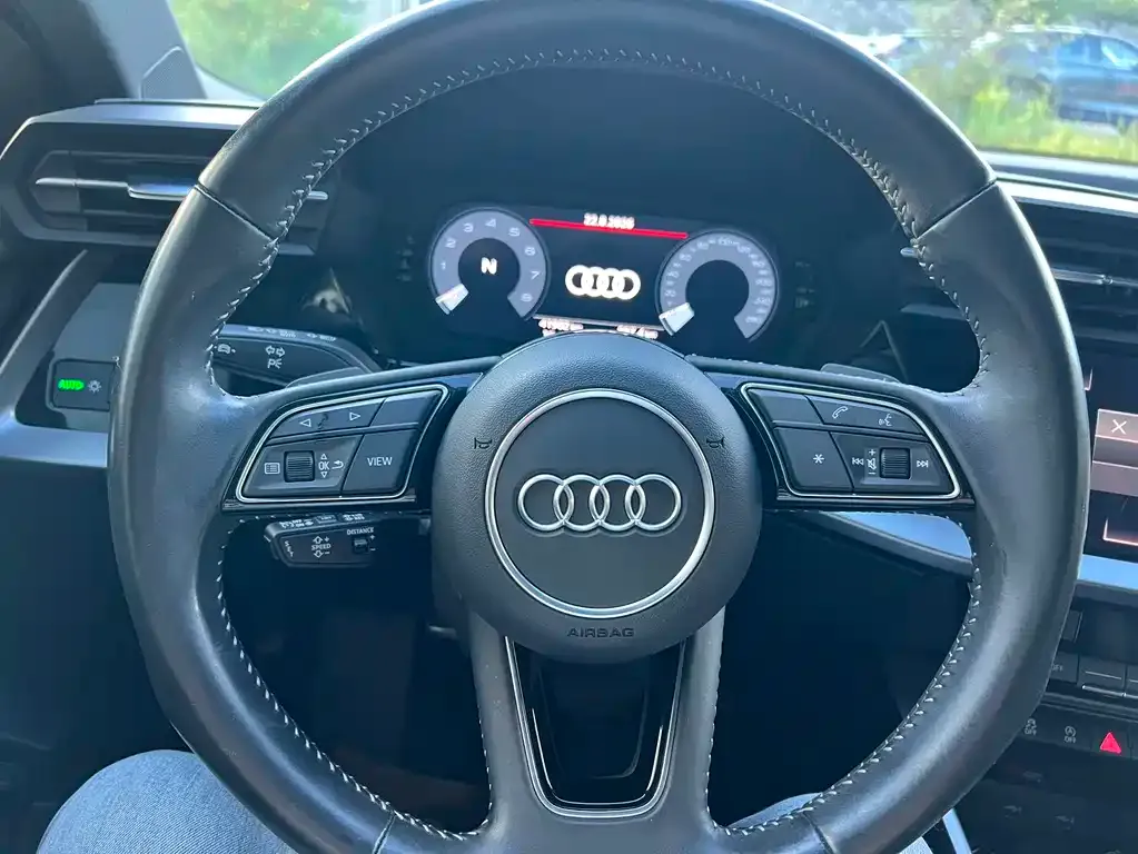 Audi A3 — фото 3