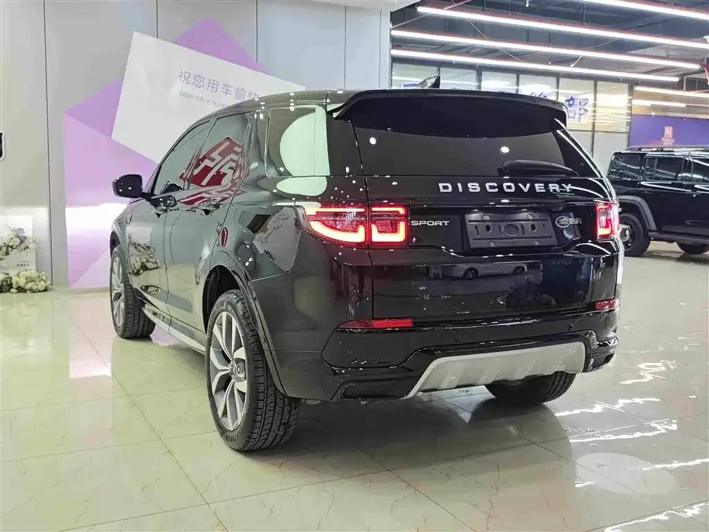 Land Rover Discovery Sport — фото 10