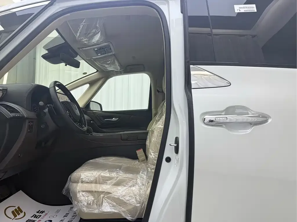 Toyota Vellfire — фото 2