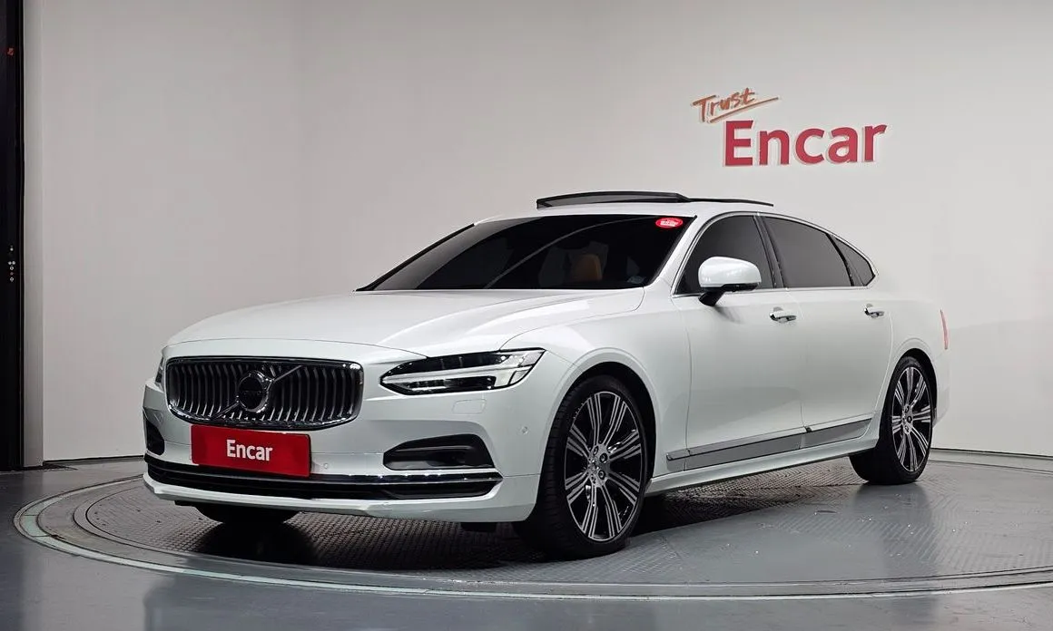Volvo S90 — фото 1