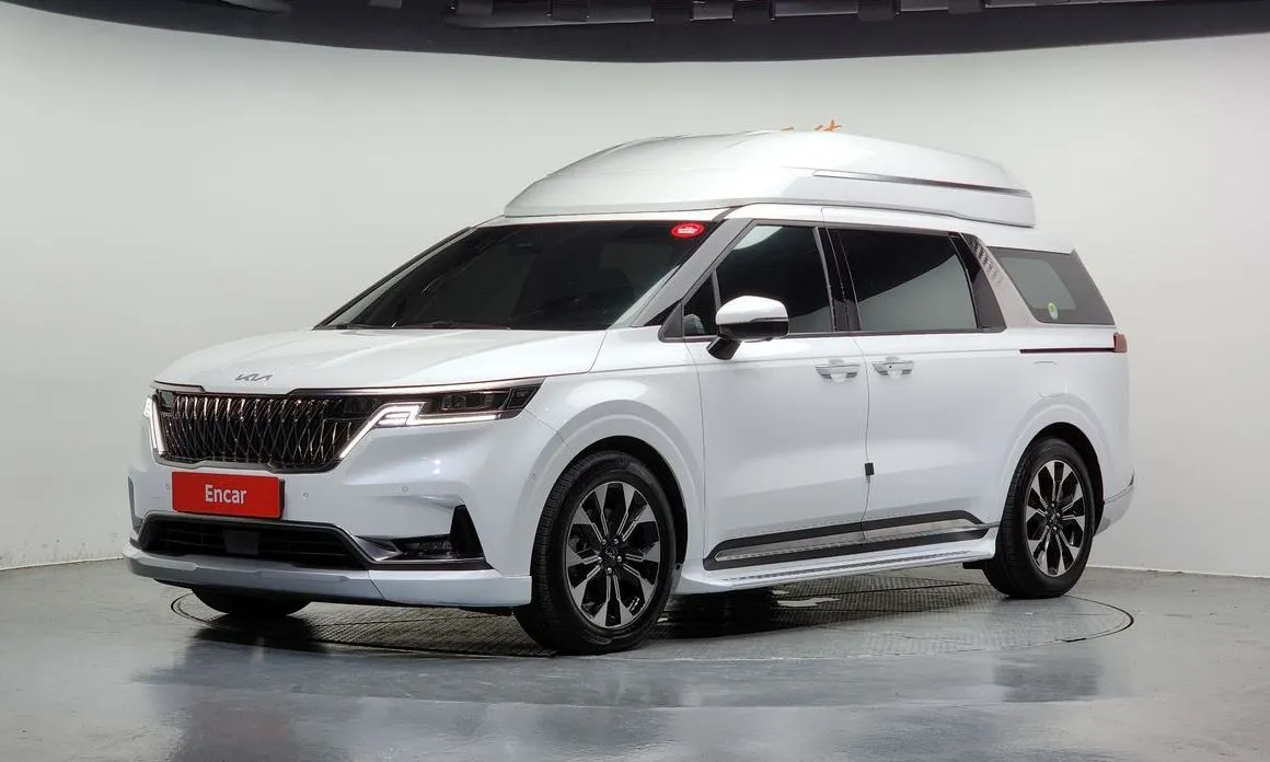 Kia Carnival — фото 1