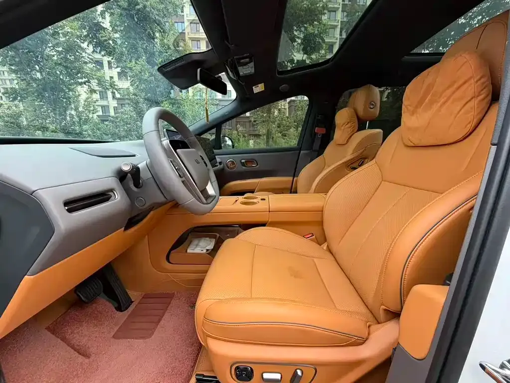 Li Auto Li i8 — фото 9