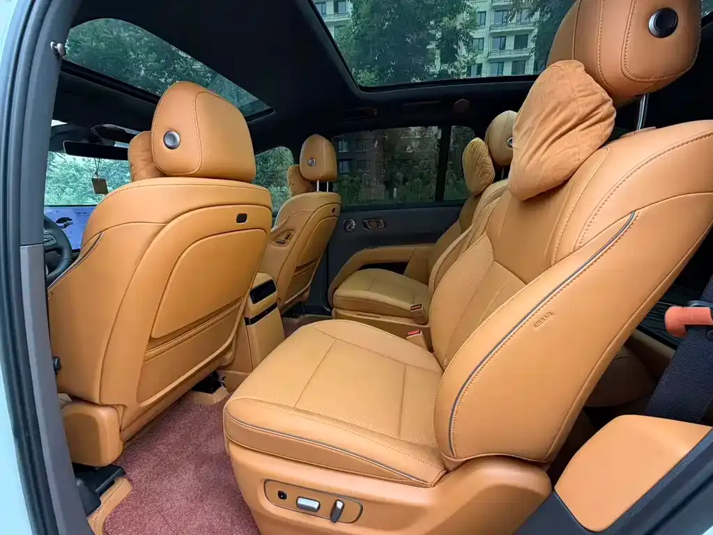 Li Auto Li i8 — фото 2