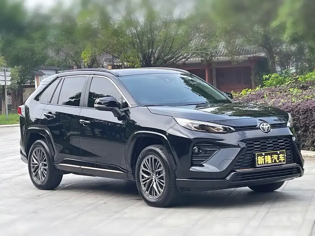Toyota Wildlander — фото 8