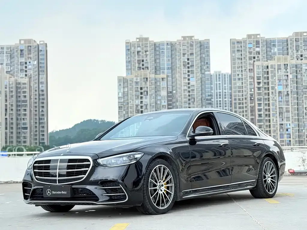 Mercedes-Benz S-Class — фото 1