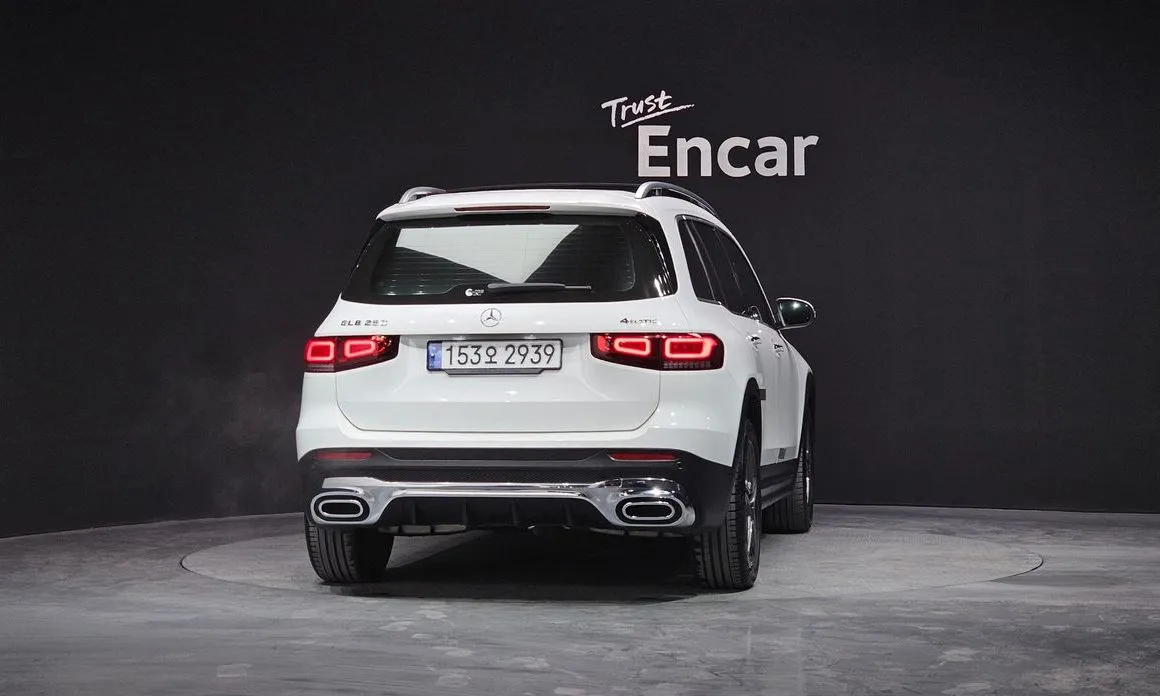 Mercedes-Benz GLB-Class — фото 3