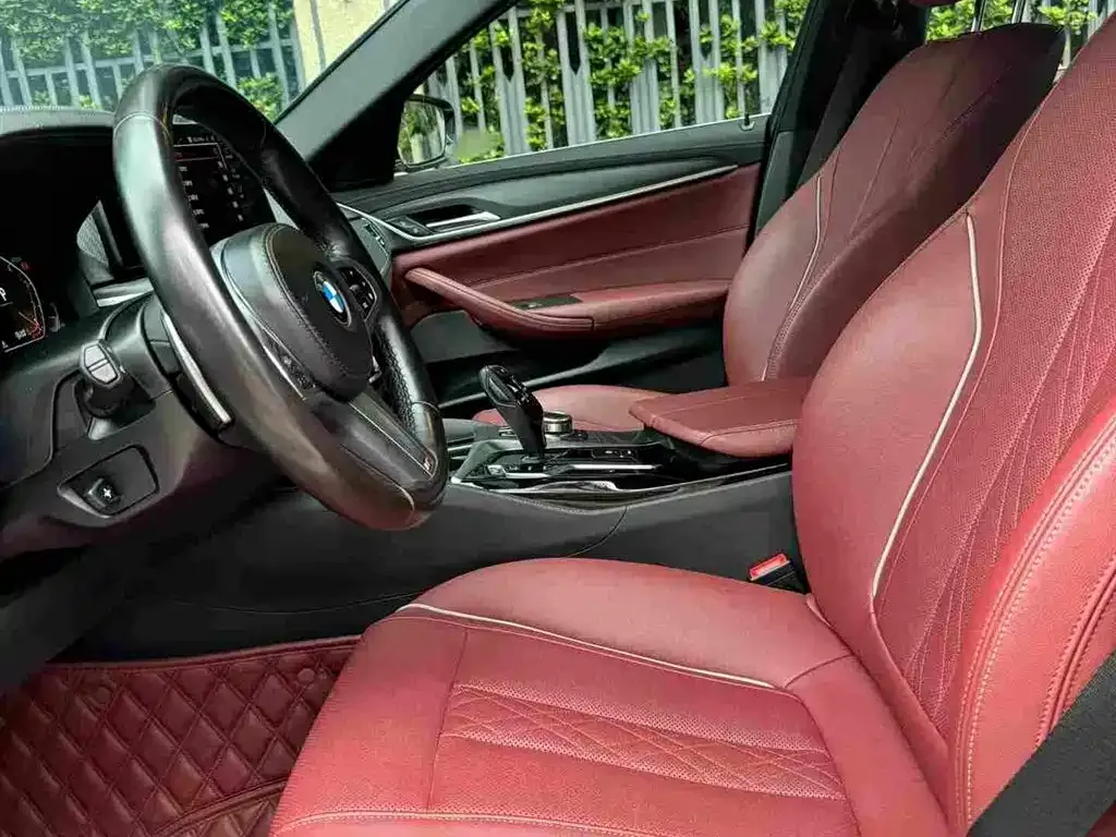 BMW 5 Series — фото 2