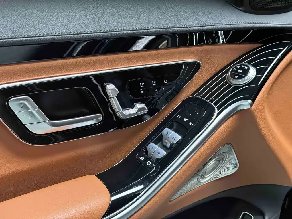 Mercedes-Benz S-Class — фото 10