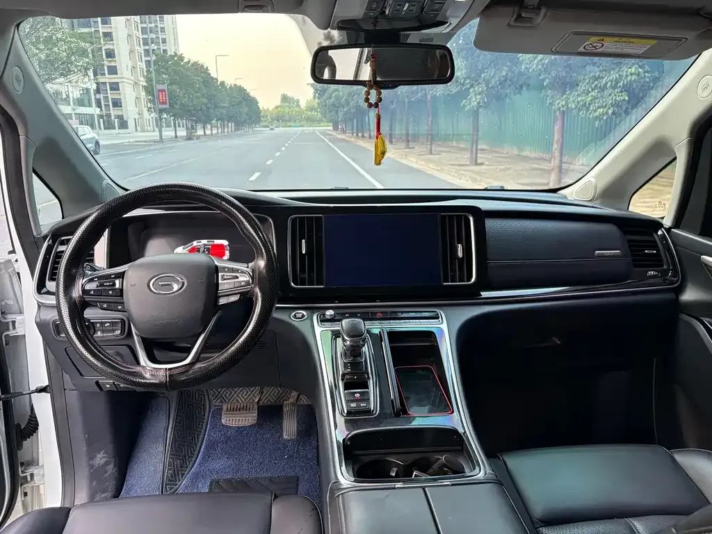 GAC Motor Trumpchi M8 — фото 9