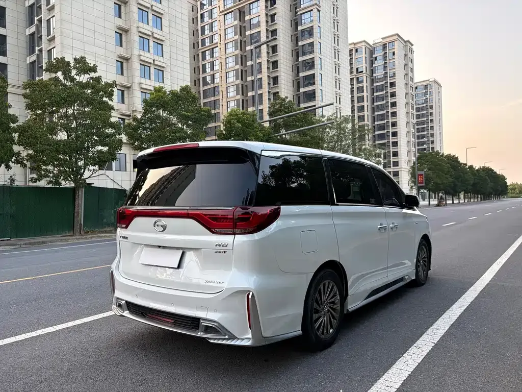 GAC Motor Trumpchi M8 — фото 7