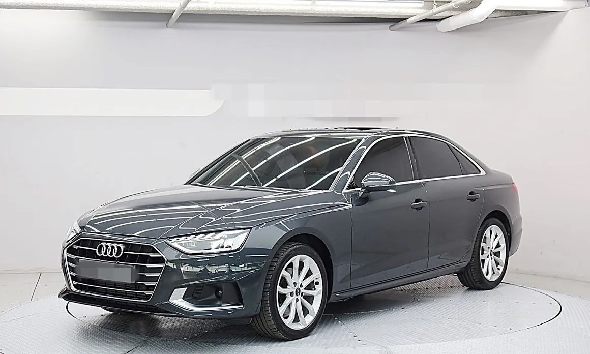 Audi A4 — фото 4