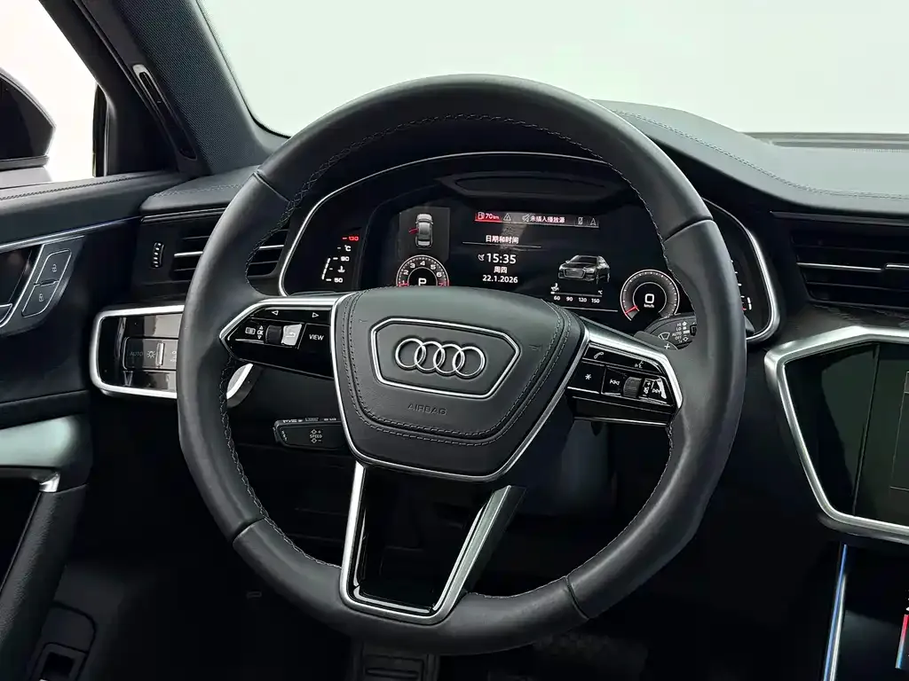 Audi A6L — фото 8