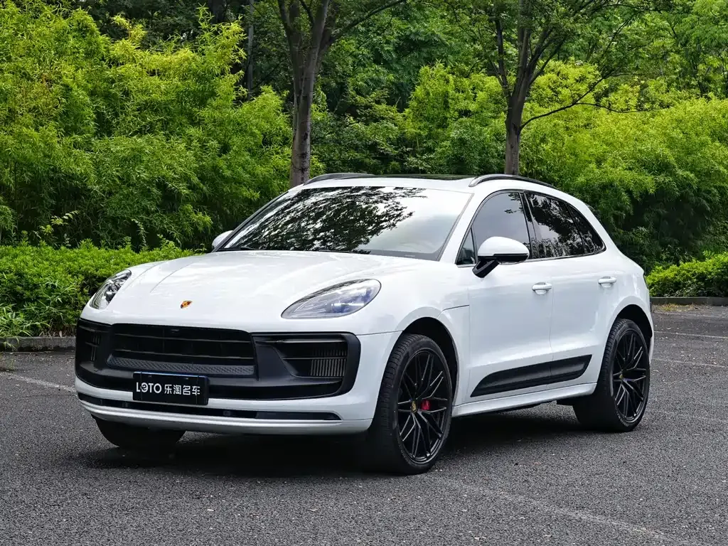 Porsche Macan — фото 1
